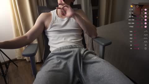 Snapshot of maestro3369 chatting on December 20, 11:58 pm Mike XMaestro 3369 online show from December 20, 11:58 pm