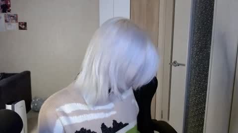 Sophia online show from December 2, 2:59 pm