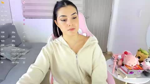 Eva online show from November 12, 4:42 pm