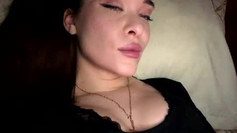 magggg658318 online show from January 16, 3:43 pm