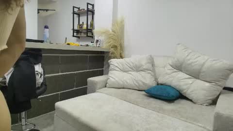 maggie_fit online show from April 5, 3:36 am