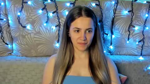 Maggie online show from July 17, 12:56 am