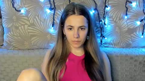 Maggie online show from June 25, 3:36 am