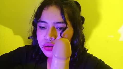 Alice online show from November 10, 4:04 am