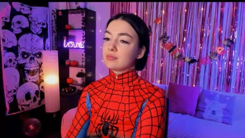 Magic Allie online show from October 24, 8:20 pm