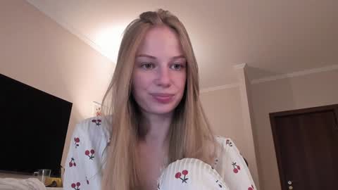 Alice  online show from January 6, 12:24 pm