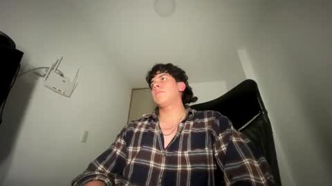 Tony Hoffa online show from February 8, 12:25 am