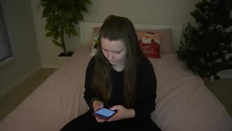 Emily online show from January 13, 7:05 am