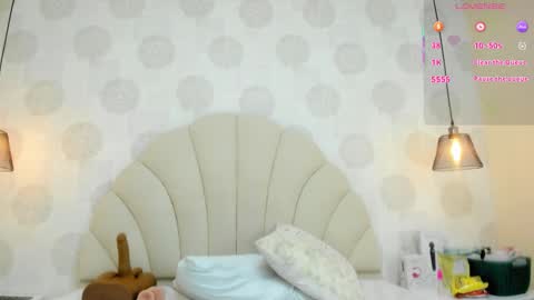 magievans1 online show from February 3, 2:53 am