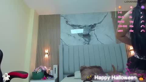 magievans1 online show from October 31, 12:38 pm