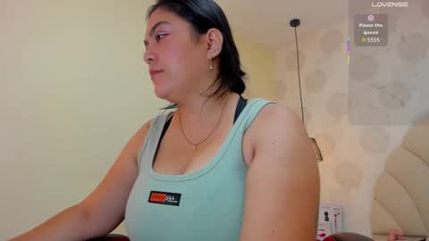 magievans1 online show from September 15, 2:35 am