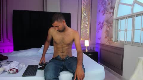 Magnus Alejo online show from October 28, 12:06 pm