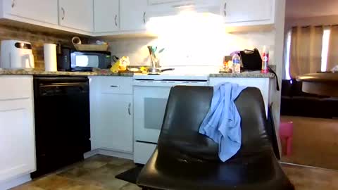 Kaye online show from October 8, 6:58 pm