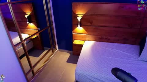 Dani online show from November 7, 11:23 am