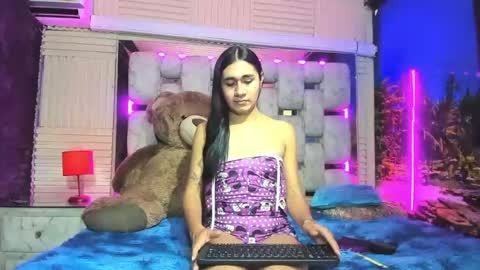 mahiara hot online show from June 23, 1:06 pm