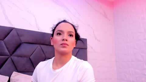 Maia  online show from October 18, 12:20 pm