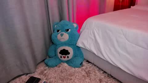 MAIA online show from April 19, 4:13 am