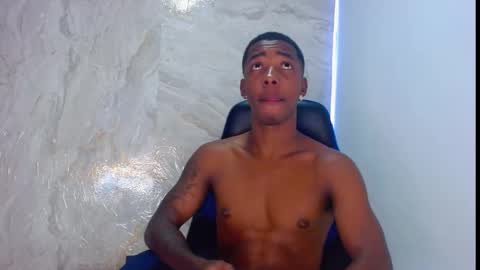 maicoljorda1 online show from September 17, 12:19 pm