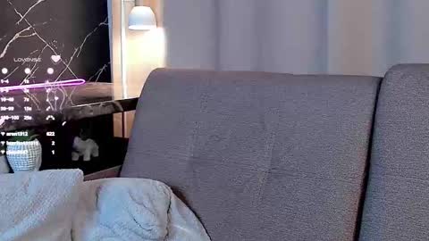 Lucy online show from February 24, 7:30 pm