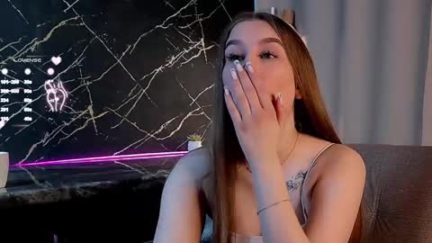 Lucy online show from February 28, 1:47 pm