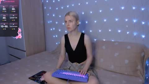 Your kitty online show from January 18, 3:15 am