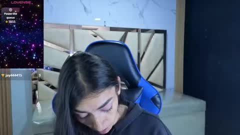 Maily online show from February 8, 1:03 pm