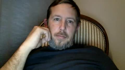 maisch82 online show from December 17, 11:05 pm