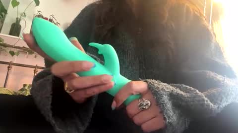 maisiemynx21 online show from April 26, 3:31 pm