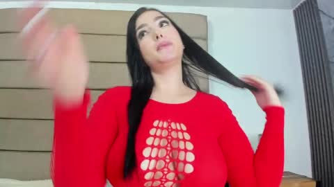  MAJO ROSEE online show from May 4, 11:39 am