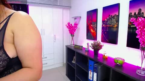 Makarena  online show from June 5, 6:57 pm