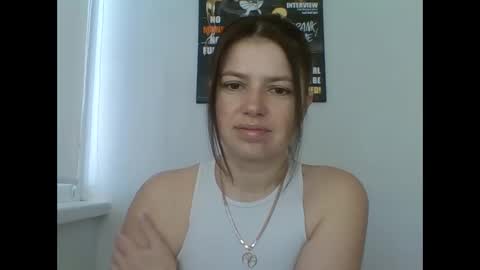 make_mesmile online show from April 19, 5:41 am