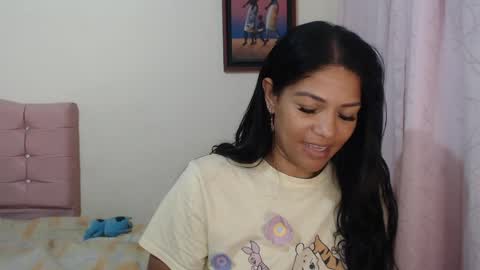 MAKENNAA online show from April 15, 10:40 am