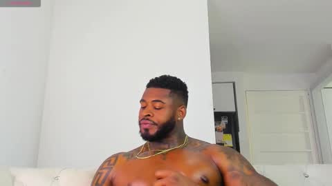 Makonnen online show from March 3, 8:38 pm