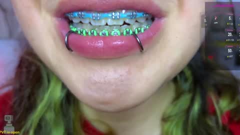 Mar  Alicia     Rosie  v A L I C I A W I T C -  Meg Cherie online show from December 31, 1:26 am