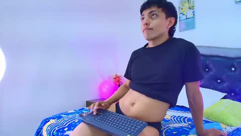 malicius_king online show from June 13, 3:28 am