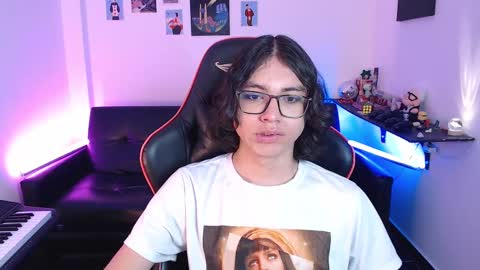 Malik  online show from February 10, 5:19 pm