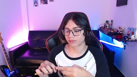 Malik  online show from January 8, 3:17 pm