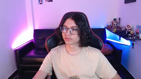 Malik  online show from February 3, 5:46 pm