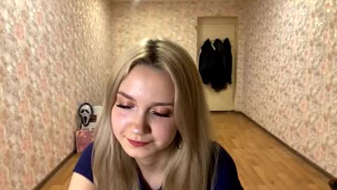 Amelia online show from January 18, 3:21 pm