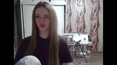 Mamie Trish online show from February 17, 8:27 pm