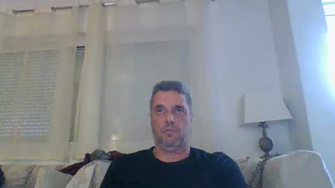 Snapshot of man211172 chatting on March 2, 3:27 pm man211172 online show from March 2, 3:27 pm