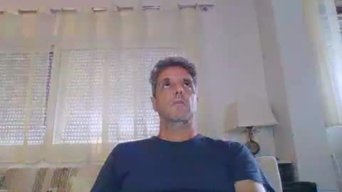 Snapshot of man211172 chatting on September 28, 3:21 pm man211172 online show from September 28, 3:21 pm