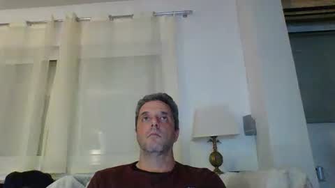 Snapshot of man211172 chatting on February 2, 7:35 pm man211172 online show from February 2, 7:35 pm