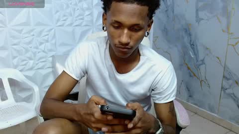 man_sant11 online show from April 3, 4:03 pm