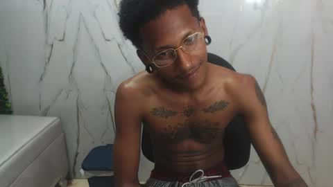 man_sant11 online show from April 7, 6:10 pm