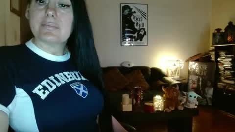 mandaloriangirlsfight online show from February 26, 7:39 pm