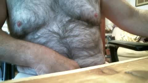 Snapshot of manleg439 chatting on October 23, 4:30 pm manleg439 online show from October 23, 4:30 pm