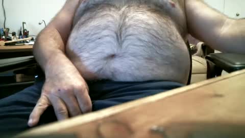 Snapshot of manleg439 chatting on December 10, 5:00 pm manleg439 online show from December 10, 5:00 pm