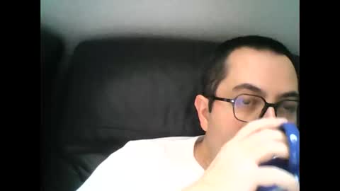 Snapshot of manu5933 chatting on January 4, 12:49 pm manu5933 online show from January 4, 12:49 pm