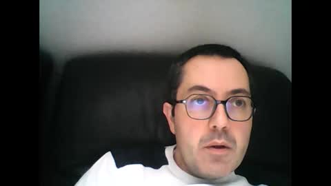 Snapshot of manu5933 chatting on January 24, 11:37 am manu5933 online show from January 24, 11:37 am